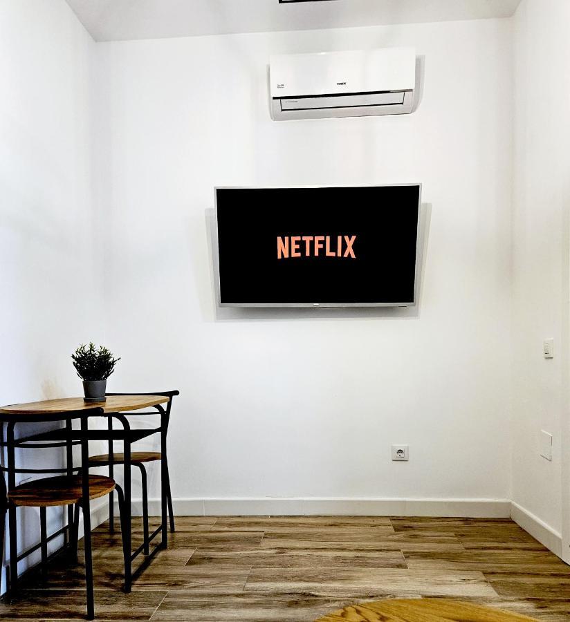 Elegante Apartamento De Diseno. Almería Dış mekan fotoğraf